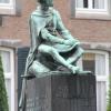 Henric van Veldeke statue